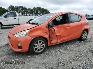 2012 Toyota Prius One z VIN JTDKDTB33C1003379, wystawiony jako Copart lot #58356195 z przebiegiem 179 723 mil mil oraz Czysty tytuł • Clean title. Historia ofert i sprzedaży dostępna na DreamBid. Obrazek 1.