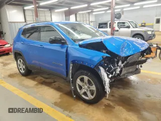 2024 Jeep Compass Latitude with VIN 3C4NJDBN9RT606741, listed as a Copart auction lot 56697525 with 28,605 mi miles and Salvage title. Bid and sale history available at DreamBid. Image 4.