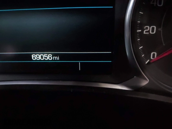 2018 GMC Terrain Denali с VIN 3GKALXEX8JL323795, выставлен на аукционе IAAI как лот 41764139 с пробегом 69 065 миль миль и . История ставок и продаж доступна на DreamBid. Изображение 16.