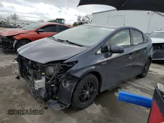 2013 Toyota Prius One z VIN JTDKN3DU9D1686256, wystawiony jako Copart lot #44436545 z przebiegiem 143 396 mil mil oraz Szkoda całkowita • Salvage title. Historia ofert i sprzedaży dostępna na DreamBid. Obrazek 1.