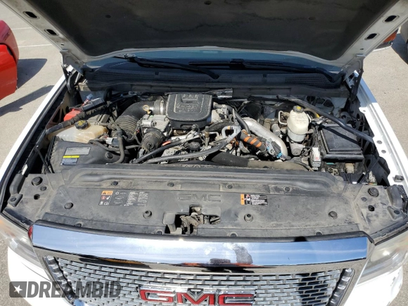 2015 GMC Sierra 2500HD available WiFi Denali with VIN 1GT120E80FF659215, listed as a Copart auction lot 48356455 with 134,796 mi miles and Salvage Title. Bid and sale history available at carsss.com. Image 11.
