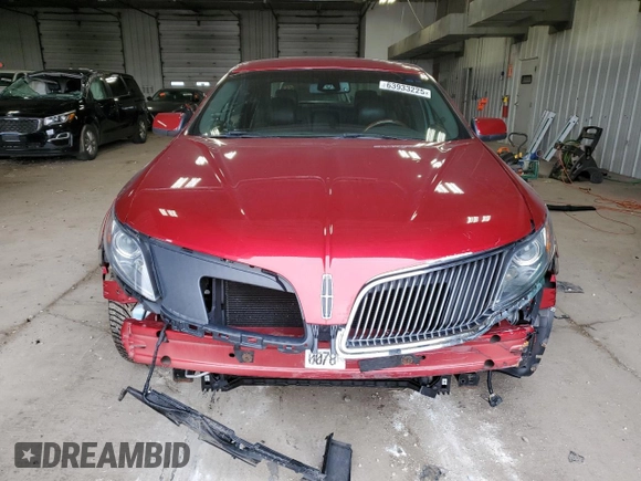 2013 Lincoln MKS with VIN 1LNHL9DK5DG614075, listed as a Copart auction lot 63933225 with 61,294 mi miles and Clean title. Bid and sale history available at DreamBid. Image 5.
