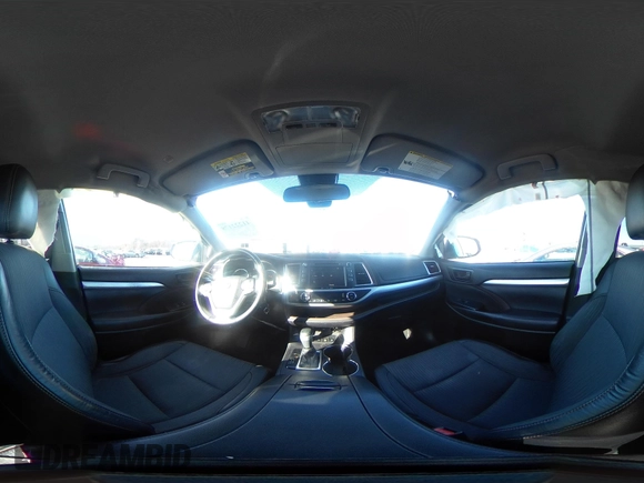 2019 Toyota Highlander LE with VIN 5TDBZRFH0KS960077, listed as a IAAI auction lot 41222178 with 125,800 mi miles and . Bid and sale history available at DreamBid. Image 18.