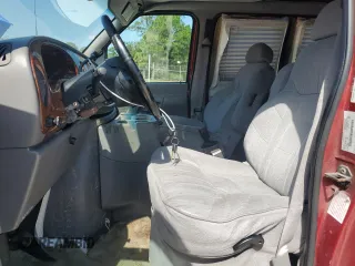 2000 Ford Econoline Cargo Recreational with VIN 1FDRE14W3YHC01283, listed as a Copart auction lot 52724845 with 118,826 mi miles and Clean Title. Bid and sale history available at DreamBid. Image 7.