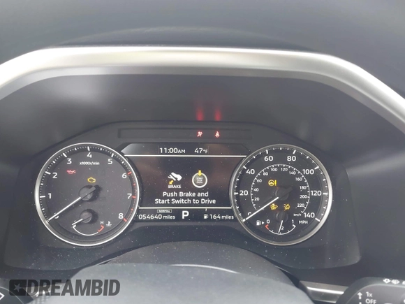 2024 Mitsubishi Outlander ES z VIN JA4J3UA89RZ031760, wystawiony jako IAAI lot #41140604 z przebiegiem 54 640 mil mil oraz . Historia ofert i sprzedaży dostępna na DreamBid. Obrazek 7.