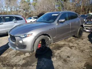 2019 Maserati Levante GranLusso with VIN ZN661XUL5KX325272, listed as a Copart auction lot 86363734 with 56,694 mi miles and Salvage Title. Bid and sale history available at carsss.com. Image 1.