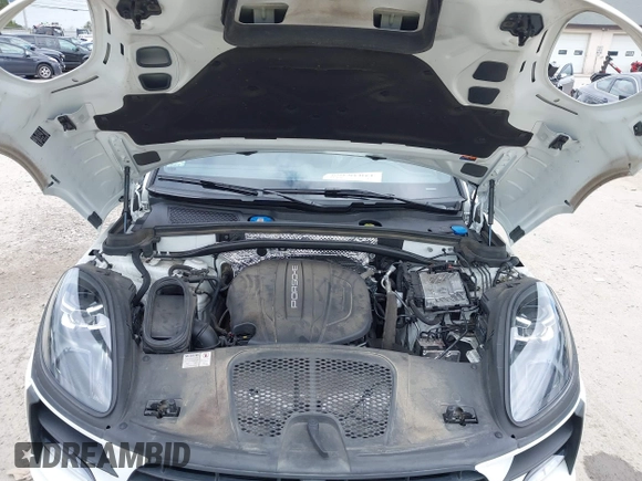 2021 Porsche Macan with VIN WP1AA2A53MLB00846, listed as a IAAI auction lot 42038469 with 41,659 mi miles and . Bid and sale history available at DreamBid. Image 10.