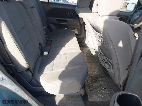 2008 Honda Pilot SE with VIN 5FNYF28308B019298, listed as a IAAI auction lot 41352461 with 283,806 mi miles. Bid and sale history available at carsss.com. Image 8.