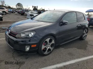 2010 Volkswagen GTI z VIN WVWFD7AJXAW145575, wystawiony jako Copart lot #47411525 z przebiegiem 75 184 mil mil oraz Szkoda całkowita • Salvage title. Historia ofert i sprzedaży dostępna na DreamBid. Obrazek 1.
