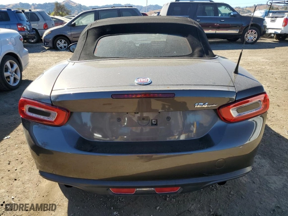 2017 FIAT 124 Spider Classica with VIN JC1NFAEK3H0102762, listed as a Copart auction lot 77466204 with 26,600 mi miles and Salvage Title. Bid and sale history available at carsss.com. Image 6.