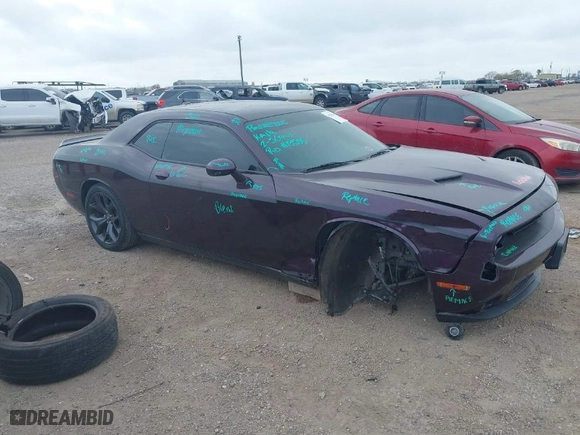 2020 Dodge Challenger SXT with VIN 2C3CDZAG1LH253771, listed as a IAAI auction lot 41598106 with 41,946 mi miles. Bid and sale history available at carsss.com. Image 1.