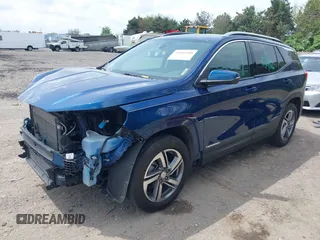 2020 GMC Terrain SLT z VIN 3GKALVEV5LL135015, wystawiony jako IAAI lot #42183360 z przebiegiem 95 549 mil mil oraz . Historia ofert i sprzedaży dostępna na DreamBid. Obrazek 18.