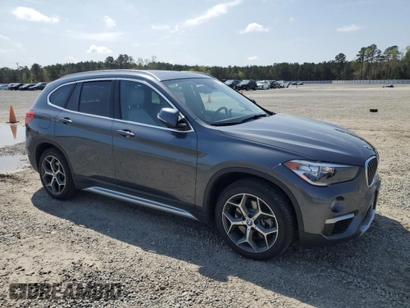 2018 BMW X1 xDrive28i with VIN WBXHT3C36J5L33585, listed as a Copart auction lot 51148545 with 32,091 mi miles and Salvage Title. Bid and sale history available at carsss.com. Image 4.