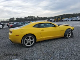 2013 Chevrolet Camaro LT z VIN 2G1FC1E32D9153512, wystawiony jako Copart lot #89239295 z przebiegiem 148 336 mil mil oraz Szkoda całkowita • Salvage title. Historia ofert i sprzedaży dostępna na DreamBid. Obrazek 3.
