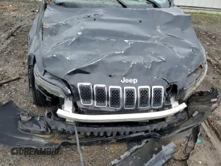 2019 Jeep Cherokee Latitude z VIN 1C4PJMCB7KD437649, wystawiony jako Copart lot #51525735 z przebiegiem Nie podano mil oraz Szkoda całkowita • Salvage title. Historia ofert i sprzedaży dostępna na DreamBid. Obrazek 12.