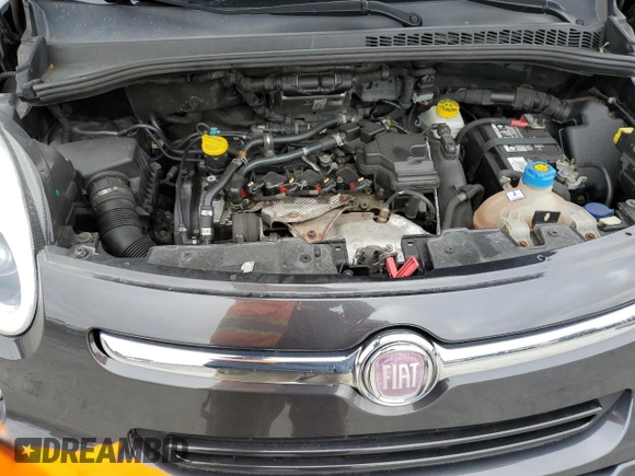 2015 FIAT 500L Lounge with VIN ZFBCFACH4FZ033464, listed as a Copart auction lot 53490295 with 169,288 mi miles and Salvage Title. Bid and sale history available at DreamBid. Image 13.