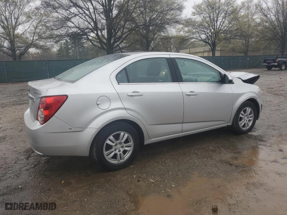2014 Chevrolet Sonic LT with VIN 1G1JC5SH2E4211687, listed as a Copart auction lot 52481945 with 81,282 mi miles and Salvage Title. Bid and sale history available at carsss.com. Image 3.