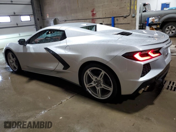 2021 Chevrolet Corvette 3LT with VIN 1G1YC3D49M5114699, listed as a Copart auction lot 61345465 with 5,664 mi miles and Clean title. Bid and sale history available at DreamBid. Image 2.