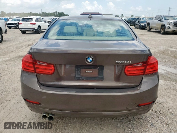 2013 BMW 3 Series 328i с VIN WBA3A5C58DF353844, выставлен на аукционе Copart как лот 61845725 с пробегом 140 830 миль миль и Чистый • Clean title. История ставок и продаж доступна на DreamBid. Изображение 6.