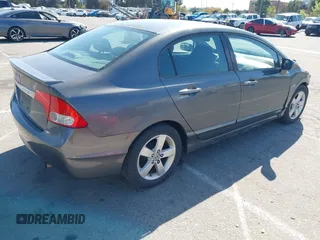2011 Honda Civic LX-S z VIN 2HGFA1F65BH509106, wystawiony jako IAAI lot #41989765 z przebiegiem 144 790 mil mil oraz . Historia ofert i sprzedaży dostępna na DreamBid. Obrazek 4.