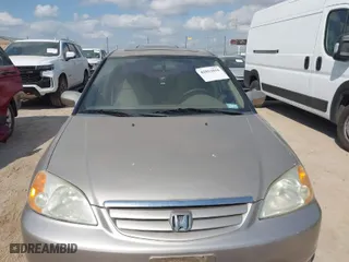 2002 Honda Civic EX with VIN 2HGES26772H557231, listed as a IAAI auction lot 42052816 with 187,616 mi miles. Bid and sale history available at carsss.com. Image 6.