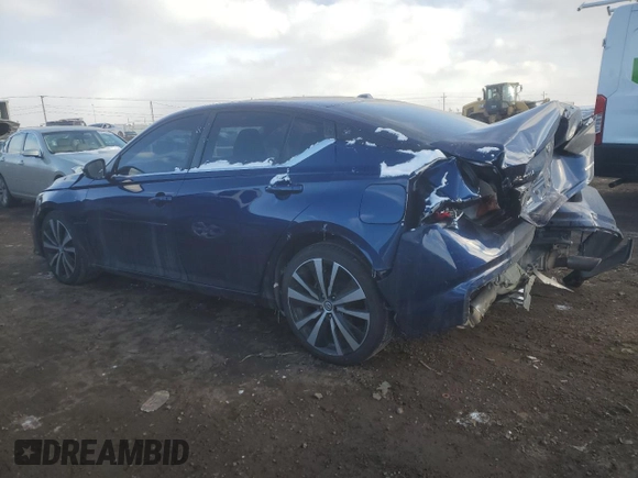 2020 Nissan Altima SR with VIN 1N4AL4CV5LC186198, listed as a Copart auction lot 44070995 with 82,927 mi miles and Salvage Title. Bid and sale history available at carsss.com. Image 2.