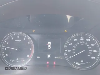 2015 Hyundai Genesis 3.8L z VIN KMHGN4JE6FU038072, wystawiony jako IAAI lot #41739135 z przebiegiem 104 414 mil mil oraz . Historia ofert i sprzedaży dostępna na DreamBid. Obrazek 7.