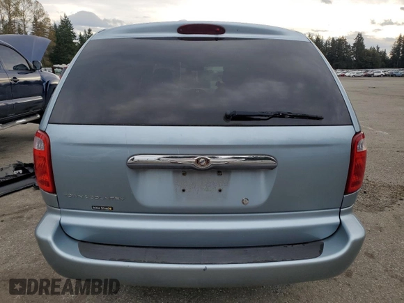 2003 Chrysler Town & Country with VIN 2C8GP24R83R362598, listed as a Copart auction lot 72659214 with 139,713 mi miles and Clean Title. Bid and sale history available at DreamBid. Image 6.