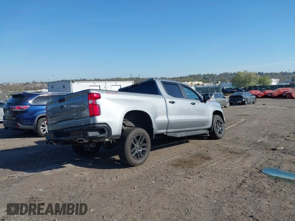 2025 Chevrolet Silverado 1500 LT Trail Boss with VIN 3GCUKFED7SG169683, listed as a IAAI auction lot 42070492 with 3,800 mi miles and . Bid and sale history available at DreamBid. Image 4.