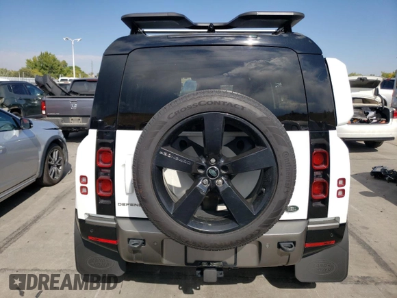 2022 Land Rover Defender z VIN SALE3ERU5N2105752, wystawiony jako Copart lot #75066184 z przebiegiem 20 450 mil mil oraz Szkoda całkowita • Salvage title. Historia ofert i sprzedaży dostępna na DreamBid. Obrazek 6.