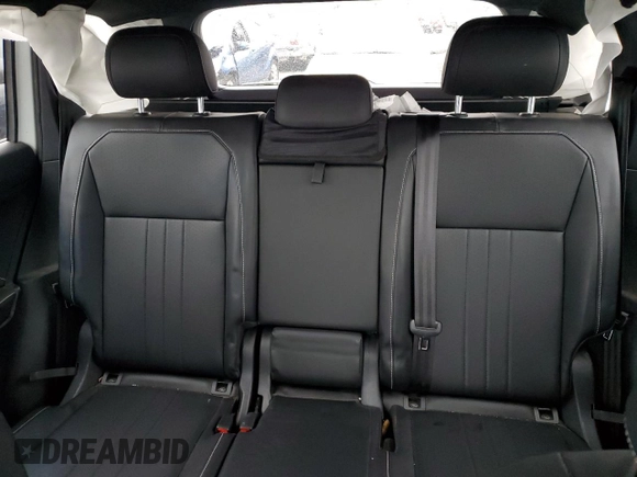 2022 Volkswagen Tiguan SE R-Line Black z VIN 3VV8B7AX4NM095511, wystawiony jako Copart lot #45333955 z przebiegiem 13 679 mil mil oraz Szkoda całkowita • Salvage title. Historia ofert i sprzedaży dostępna na DreamBid. Obrazek 10.