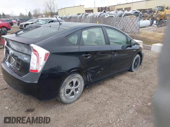 2013 Toyota Prius One with VIN JTDKN3DU9D5555689, listed as a IAAI auction lot 42041510 with 116,597 mi miles. Bid and sale history available at carsss.com. Image 4.