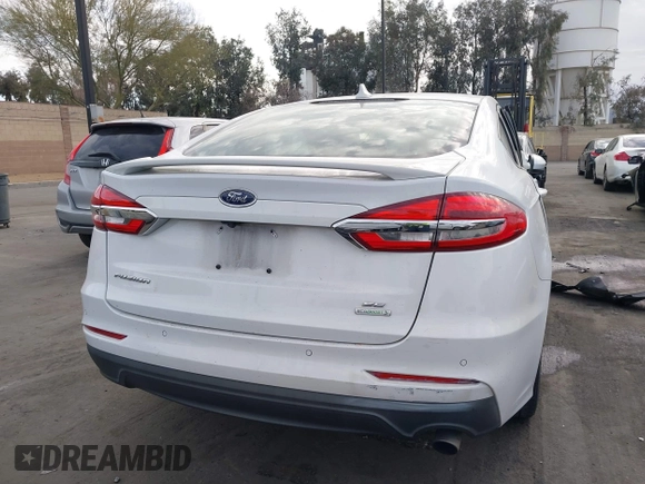2019 Ford Fusion SE with VIN 3FA6P0HD7KR200699, listed as a IAAI auction lot 41686546 with 89,715 mi miles. Bid and sale history available at carsss.com. Image 16.