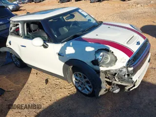 2016 MINI Hardtop S with VIN WMWXP7C53G2A43031, listed as a IAAI auction lot 41698685 with 110,057 mi miles and . Bid and sale history available at DreamBid. Image 1.