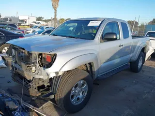 2006 Toyota Tacoma PreRunner with VIN 5TETU62N66Z288578, listed as a IAAI auction lot 41621029 with NaN miles. Bid and sale history available at carsss.com. Image 18.