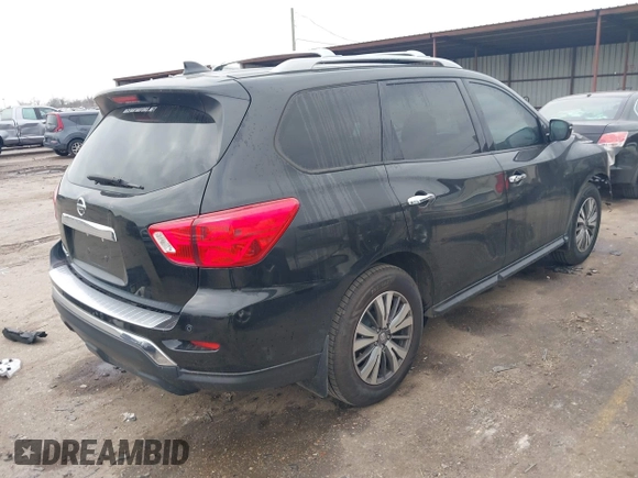 2020 Nissan Pathfinder S with VIN 5N1DR2AN5LC646694, listed as a IAAI auction lot 41472219 with 77,062 mi miles. Bid and sale history available at carsss.com. Image 4.