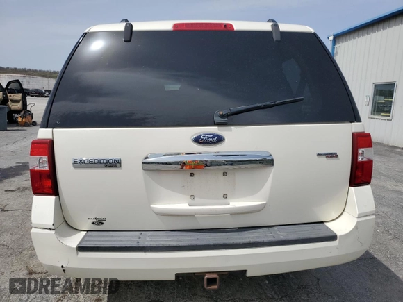 2008 Ford Expedition Limited z VIN 1FMFU19598LA75210, wystawiony jako Copart lot #51532025 z przebiegiem 276 757 mil mil oraz Szkoda całkowita • Salvage title. Historia ofert i sprzedaży dostępna na DreamBid. Obrazek 6.