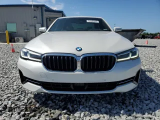 2023 BMW 5 Series 530i z VIN WBA53BH08PCL91059, wystawiony jako Copart lot #54040345 z przebiegiem 7 451 mil mil oraz Szkoda całkowita • Salvage title. Historia ofert i sprzedaży dostępna na DreamBid. Obrazek 5.