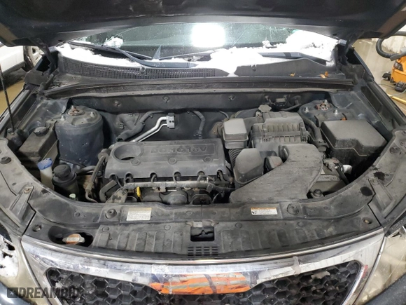 2011 Kia Sorento LX with VIN 5XYKTCA14BG078741, listed as a Copart auction lot 89078855 with 122,775 mi miles and Salvage Title. Bid and sale history available at carsss.com. Image 12.