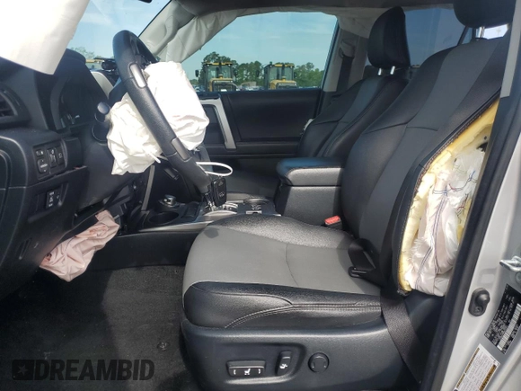 2022 Toyota 4Runner SR5 Premium with VIN JTENU5JR8N6032893, listed as a Copart auction lot 56591825 with 40,720 mi miles and Salvage title. Bid and sale history available at DreamBid. Image 7.