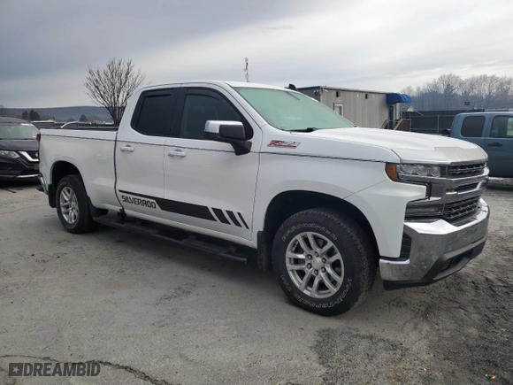 2019 Chevrolet Silverado 1500 LT with VIN 1GCRYDED1KZ252275, listed as a Copart auction lot 52880545 with 88,818 mi miles and Salvage Title. Bid and sale history available at carsss.com. Image 4.