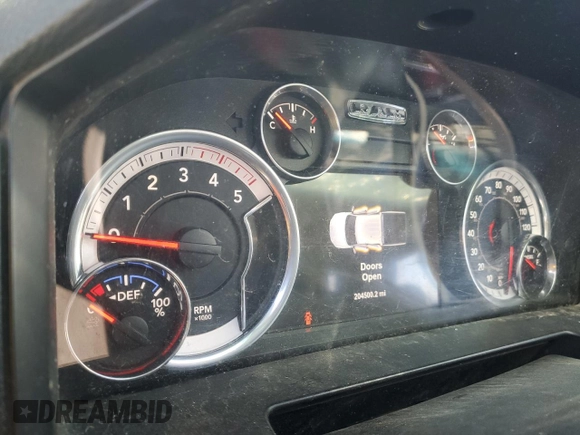 2015 Ram 3500 Laramie with VIN 3C63RRJL8FG542149, listed as a Copart auction lot 45913685 with 204,500 mi miles and Salvage Title. Bid and sale history available at carsss.com. Image 9.