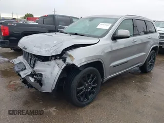2020 Jeep Grand Cherokee Altitude with VIN 1C4RJEAG2LC392060, listed as a IAAI auction lot 40765662 with 30,505 mi miles and . Bid and sale history available at DreamBid. Image 18.