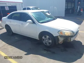 2008 Chevrolet Impala LS z VIN 2G1WB55K181256264, wystawiony jako IAAI lot #41863872 z przebiegiem 316 826 mil mil oraz . Historia ofert i sprzedaży dostępna na DreamBid. Obrazek 1.