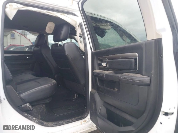 2018 Ram 2500 Laramie with VIN 3C6UR5FL9JG405980, listed as a IAAI auction lot 40981248 with 40,269 mi miles. Bid and sale history available at carsss.com. Image 8.