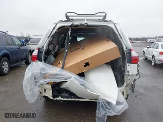 2019 Toyota Sienna XLE with VIN 5TDDZ3DC8KS215123, listed as a IAAI auction lot 41463639 with 138,815 mi miles. Bid and sale history available at carsss.com. Image 16.