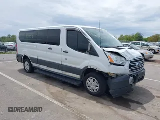 2015 Ford Transit XL z VIN 1FBZX2ZM8FKA42597, wystawiony jako IAAI lot #42241346 z przebiegiem 195 673 mil mil oraz . Historia ofert i sprzedaży dostępna na DreamBid. Obrazek 1.