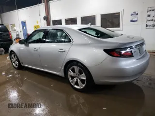 2011 Saab 9-5 Turbo4 z VIN YS3GN4AR5B4007387, wystawiony jako Copart lot #57578455 z przebiegiem 278 323 mil mil oraz Tytuł czysty. Historia ofert i sprzedaży dostępna na DreamBid. Obrazek 2.
