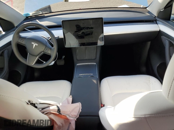 2024 Tesla Model Y Long Range with VIN 7SAYGDEE1RF036260, listed as a Copart auction lot 78805764 with 7,850 mi miles and Non repairable. Bid and sale history available at DreamBid. Image 8.