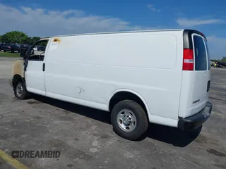 2021 Chevrolet Express Cargo with VIN 1GCWGBFP1M1267945, listed as a IAAI auction lot 38745449 with Not provided miles and . Bid and sale history available at DreamBid. Image 3.